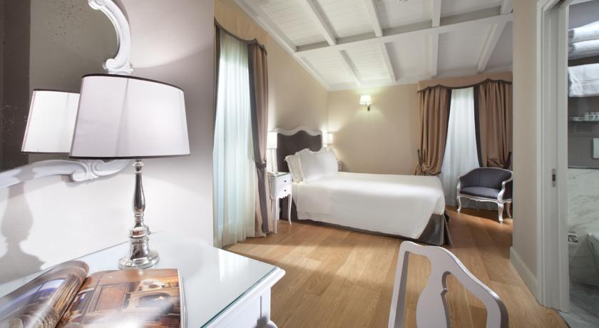 Hotel Rapallo Firenze Esterno foto